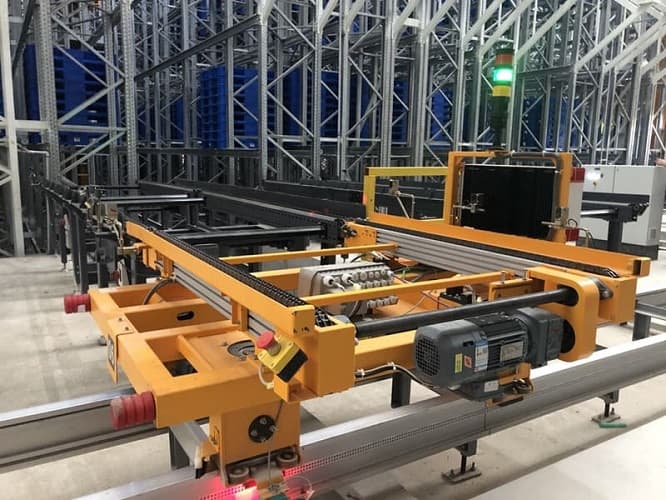 Automated warehouse RGVs Automated warehouse RGVs
