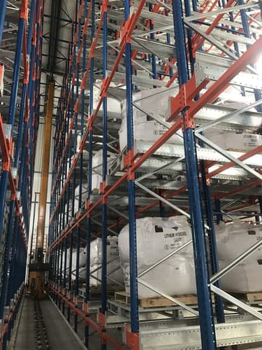 Stacker Crane And Shuttles Stacker Crane And Shuttles