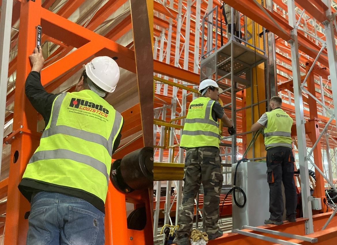Non-Standard Overweight Stacker Crane Container Warehouse